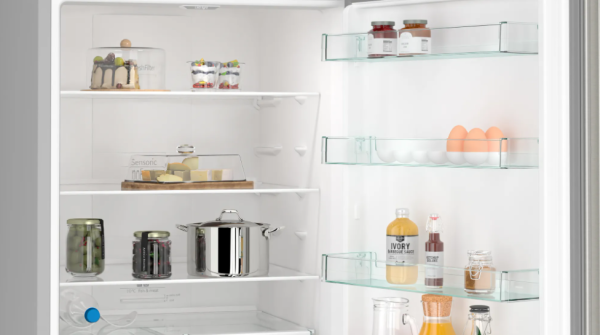 iQ300 Alttan Donduruculu Buzdolabı 193 x 70 cm Kolay temizlenebilir Inox - KG56NXIE0N