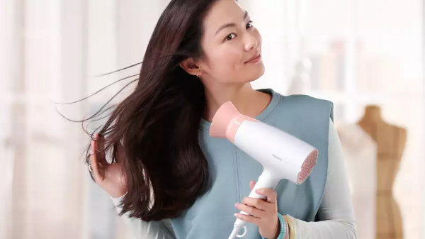 Philips BHD300/10 ThermoProtect 1600 W Saç Kurutma Makinesi