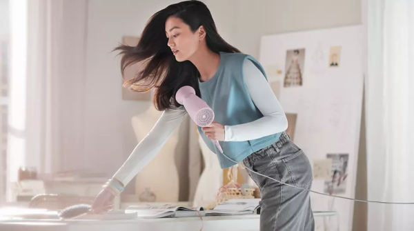 Philips BHD300/10 ThermoProtect 1600 W Saç Kurutma Makinesi